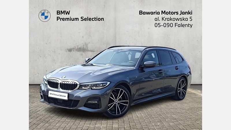 Mineral grey metallic metalizowany Używany 2021 BMW 320 Shadowline Kombi | 154 900 zł (Dość drogi) - Obraz 1/3