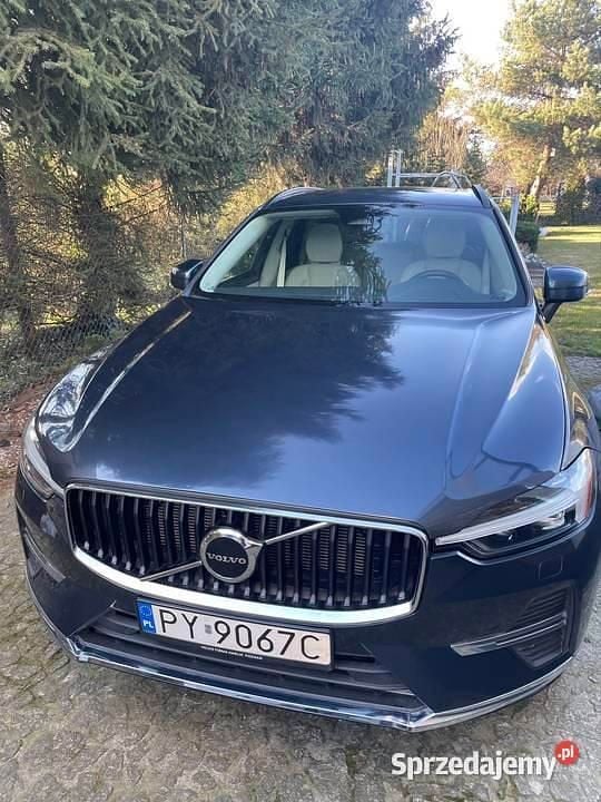 Używany Volvo XC60 2022 Granatowy SUV