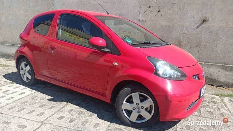 Czerwony Używany 2006 Toyota Aygo Hatchback | 5950 zł (Dobra cena) - Obraz 1/4