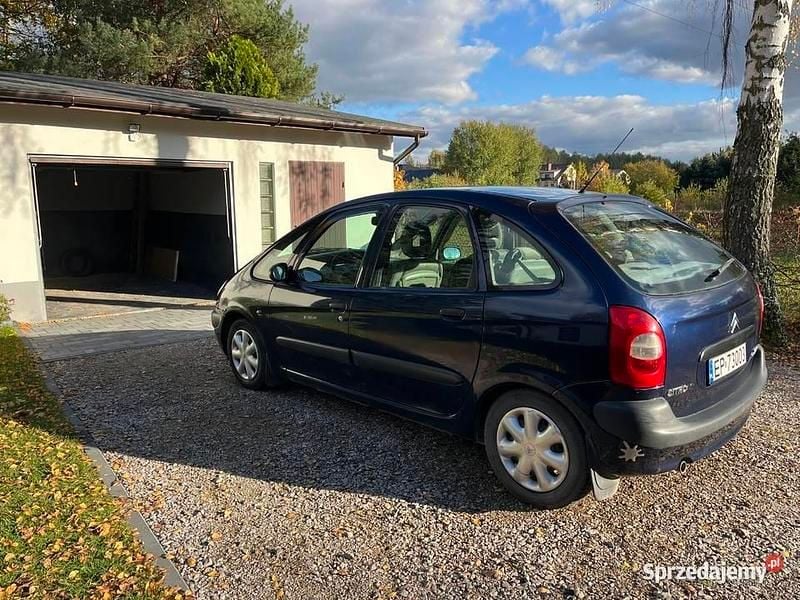 Używany 2002 Citroën Xsara Picasso Minivan | 2700 zł (Dobra cena) - Obraz 1/4