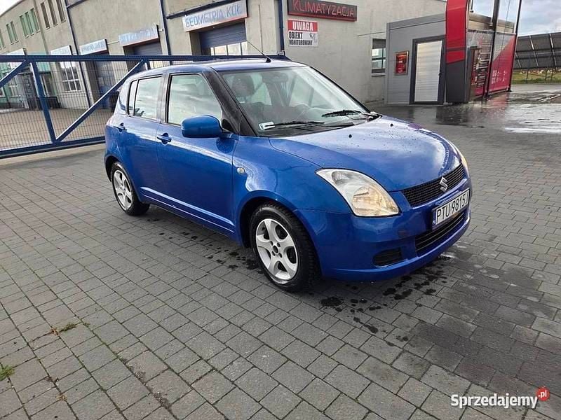 Niebieski Używany 2005 Suzuki Swift Hatchback | 8900 zł (Uczciwa cena) - Obraz 1/4