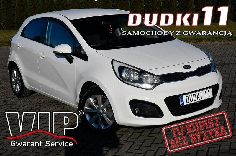 Biały Używany 2012 Kia Rio 2 Hatchback | 22 900 zł (Dość drogi) - Obraz 1/4