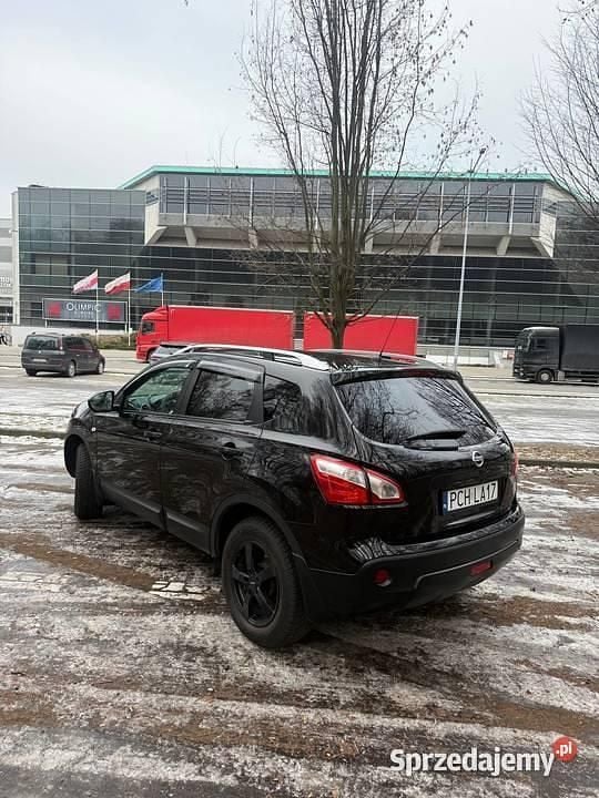 Używany Nissan Qashqai 2011 Czarny SUV