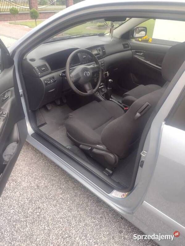 Używany Toyota Corolla 2004