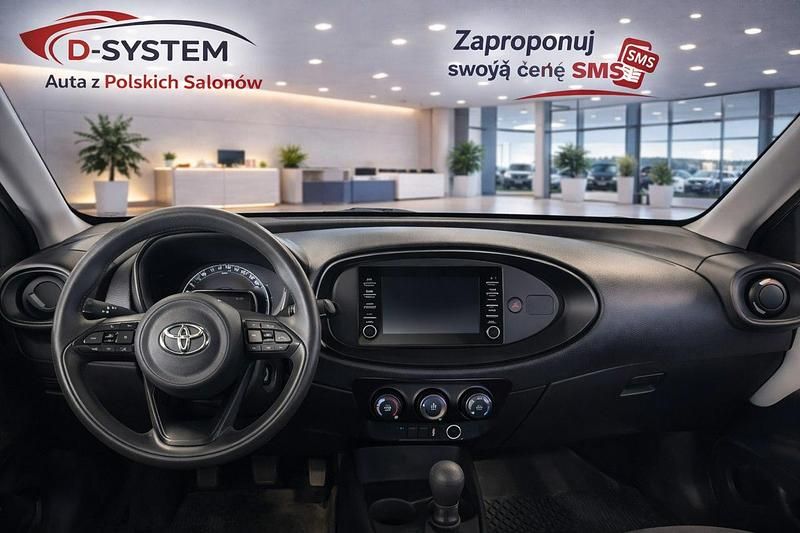 Używany Toyota Aygo X 72 KM (52 kW) 2022 Biały SUV