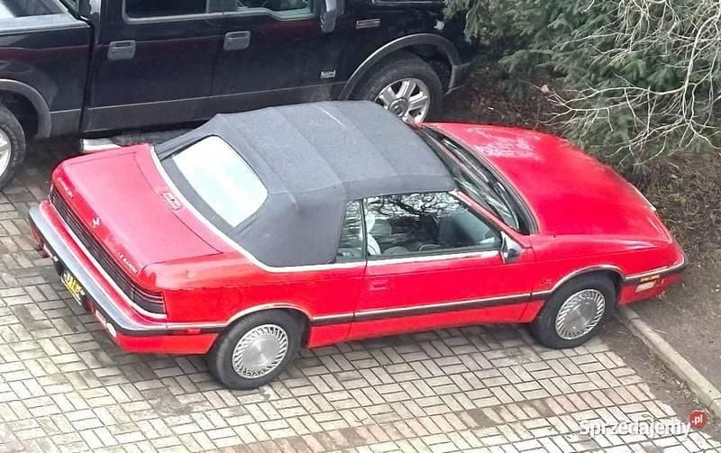 Czerwony Używany 1990 Chrysler Le Baron Kabriolet | 17 500 zł - Obraz 1/4