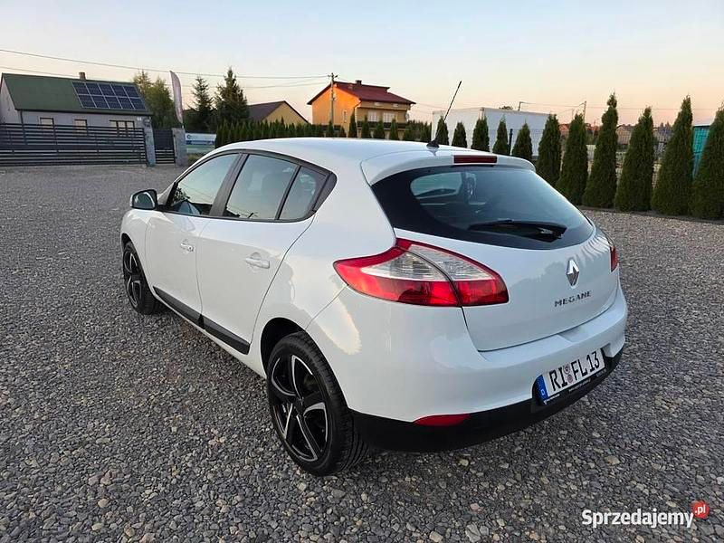 Używany Renault Mégane III 2009 Biały Hatchback