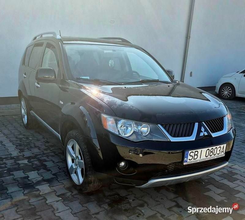 Używany Mitsubishi Outlander 140 KM (102 kW) 2007 SUV