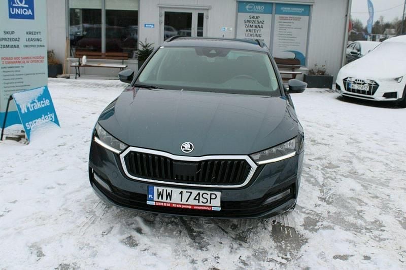 Używany Skoda Octavia 2021 Szary Kombi