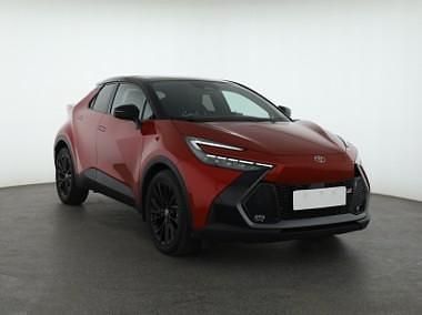 Czerwony Używany 2023 Toyota C-HR SUV | 146 999 zł - Obraz 1/4