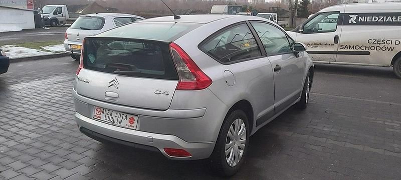 Używany Citroën C4 109 KM (80 kW) 2008 Srebrny Hatchback