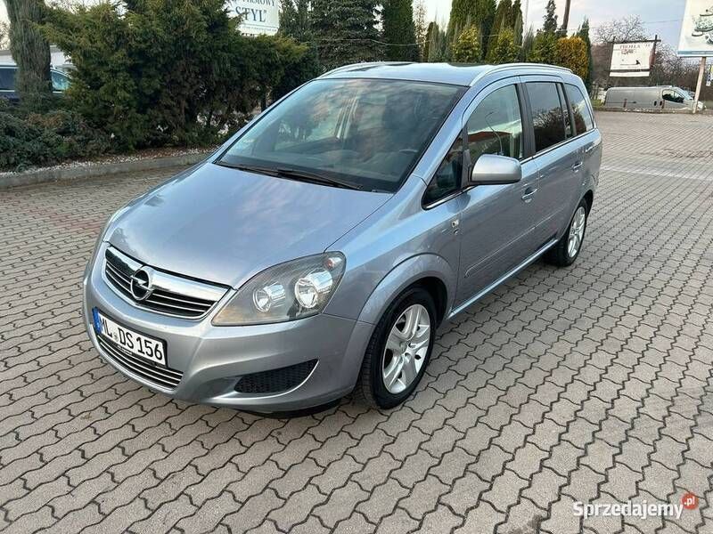 Używany Opel Zafira 140 KM (102 kW) 2010 Minivan