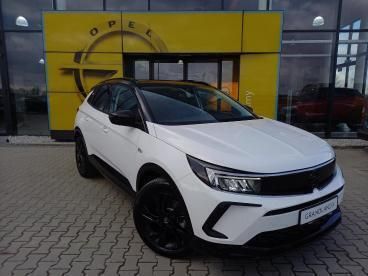 Biały Używany 2022 Opel Grandland X GS Line SUV | 122 990 zł - Obraz 1/4