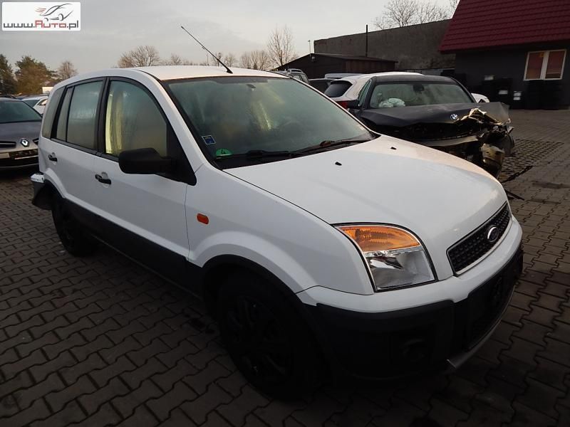 Ford fusion calero