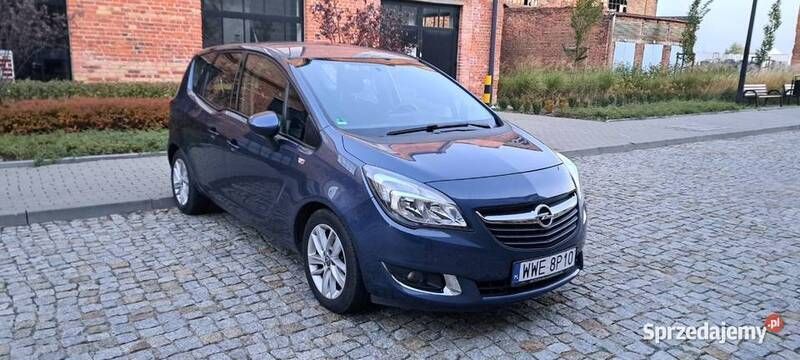 Niebieski Używany 2016 Opel Meriva Minivan | 34 900 zł (Dość drogi) - Obraz 1/4