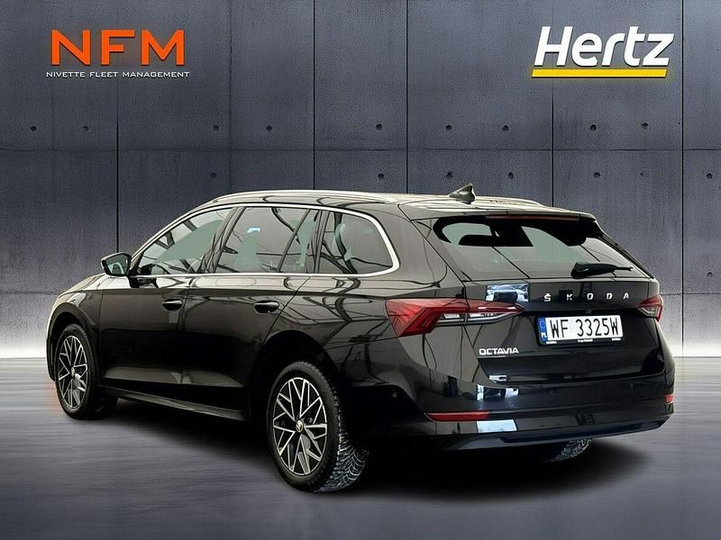 Używany Skoda Octavia Style 2021 Czarny Kombi