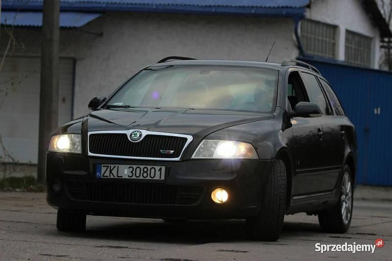 Czarny Używany 2007 Skoda Octavia RS Sedan/Limuzyna | 10 599 zł - Obraz 1/4