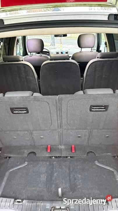 Używany Ford S-MAX S 2010 Srebrny Minivan