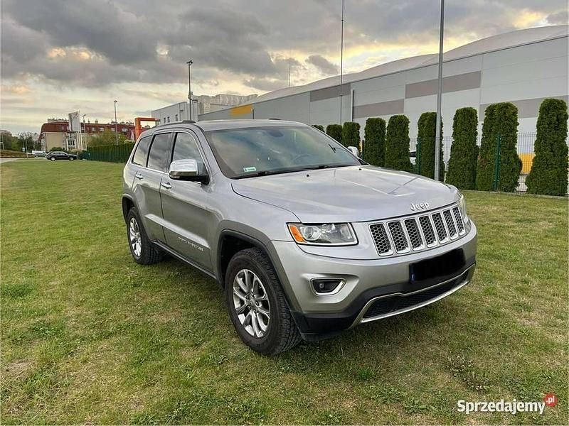 Używany Jeep Grand Cherokee 2015 Srebrny SUV