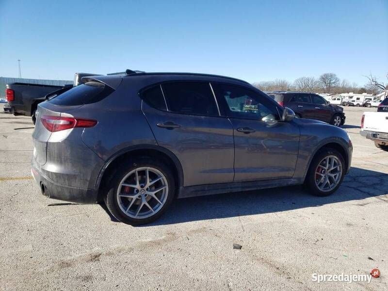 Używany Alfa Romeo Stelvio Ti 280 KM (205 kW) 2018 SUV