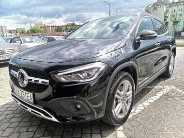 Używany 2022 Mercedes GLA250 SUV | 139 900 zł - Obraz 1/4
