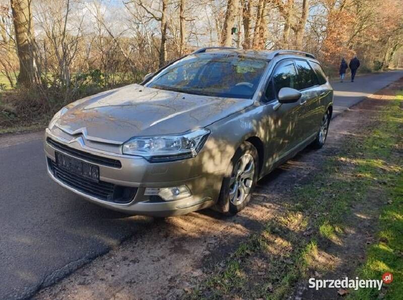 Używany Citroën C5 163 KM (119 kW) 2014 Beżowy Sedan/Limuzyna