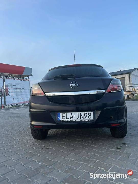 Używany 2005 Opel Astra GTC | 6000 zł (Uczciwa cena) - Obraz 1/4