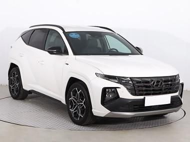 Biały Używany 2023 Hyundai Tucson SUV | 129 999 zł - Obraz 1/4