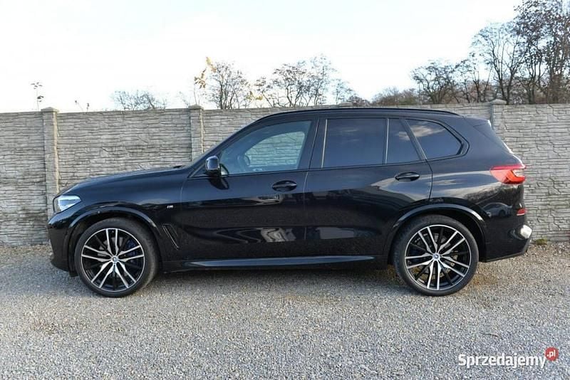 Czarny (metalik) Używany 2019 BMW X5 SUV | 188 900 zł (Super Cena) - Obraz 1/4