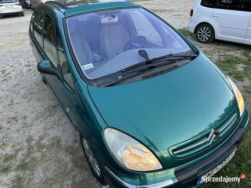 Zielony Używany 2004 Citroën Xsara Picasso Minivan | 4800 zł (Uczciwa cena) - Obraz 1/4