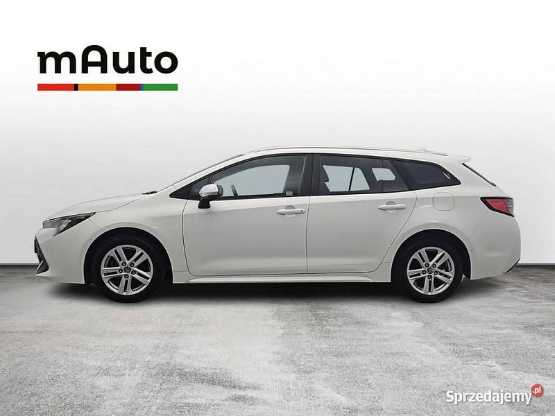 Biały Używany 2022 Toyota Corolla Comfort Kombi | 64 900 zł (Uczciwa cena) - Obraz 1/4