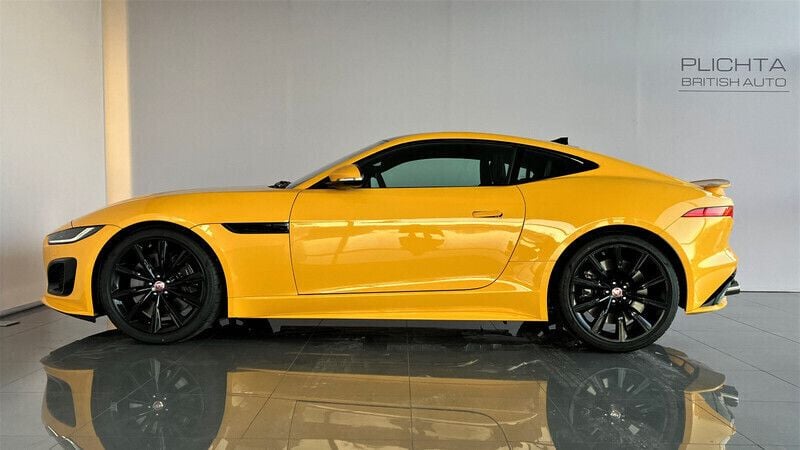 Używany Jaguar F-Type R 2023 Sorrento yellow