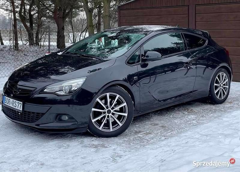 Używany Opel Astra GTC 2012 Czarny Hatchback