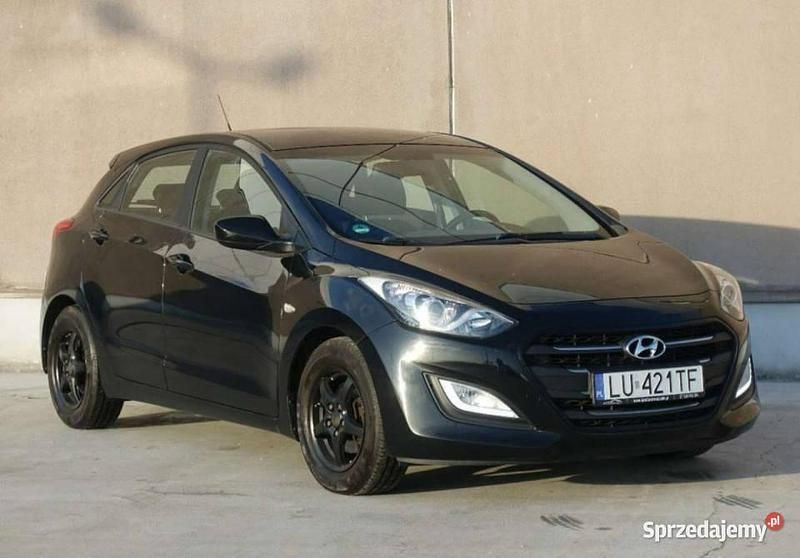Czarny Używany 2015 Hyundai i30 Hatchback | 36 900 zł (Uczciwa cena) - Obraz 1/4