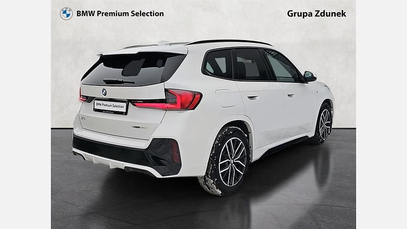 Używany BMW X1 Luxury Line 156 KM (114 kW) 2025 Biel mineralna metalizowany SUV
