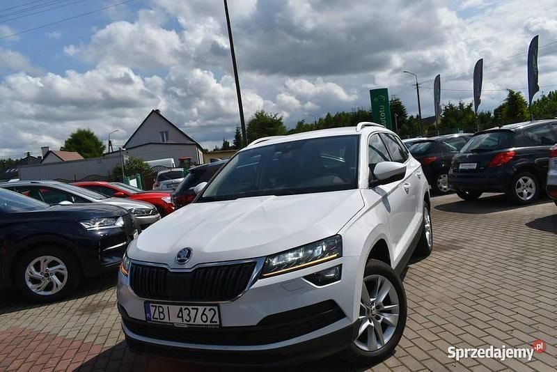 Biały Używany 2020 Skoda Karoq SUV | 84 000 zł (Uczciwa cena) - Obraz 1/4