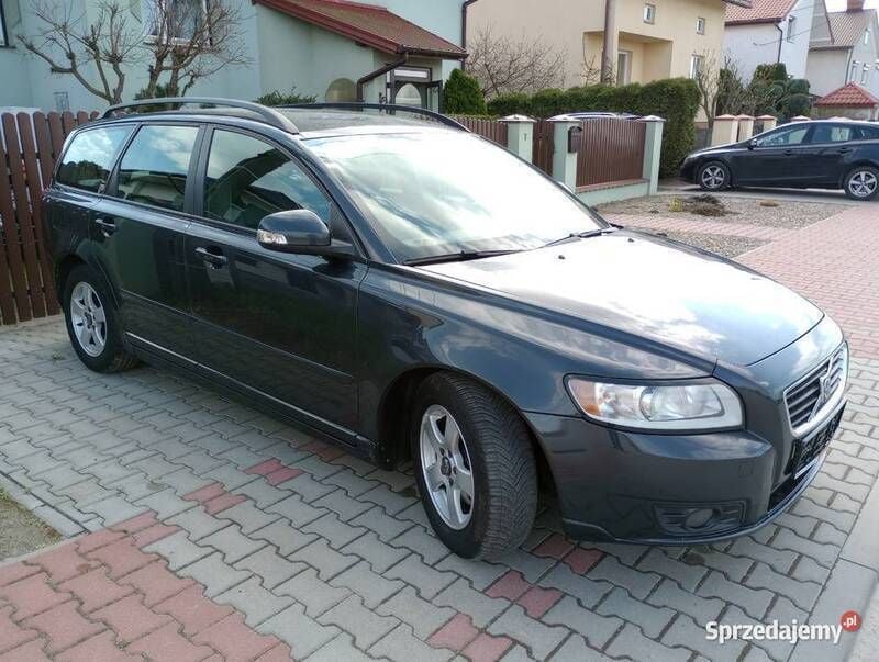 Używany 2010 Volvo V50 Kombi | 15 900 zł (Uczciwa cena) - Obraz 1/4