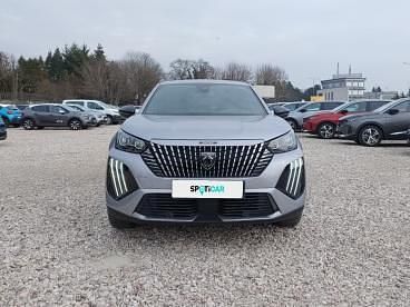 Używany Peugeot 2008 Allure 130 KM (95 kW) 2024 Srebrny SUV