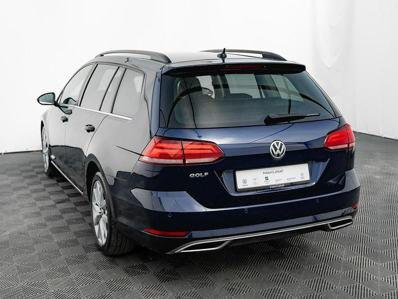 Używany VW Golf VII Highline 150 KM (110 kW) 2019 Niebieski Kombi