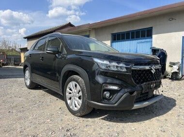 Czarny Używany 2023 Suzuki SX4 S-Cross SUV | 42 900 zł - Obraz 1/4