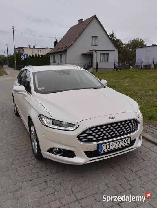Biały Używany 2015 Ford Mondeo Kombi | 69 000 zł - Obraz 1/4