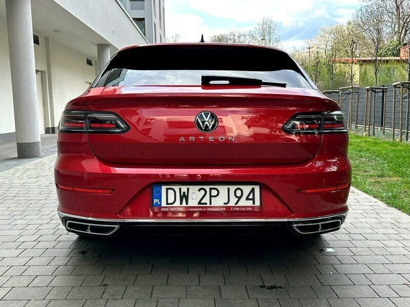 Używany VW Arteon 190 KM (139 kW) 2021 Bordowy (metalik) Kombi