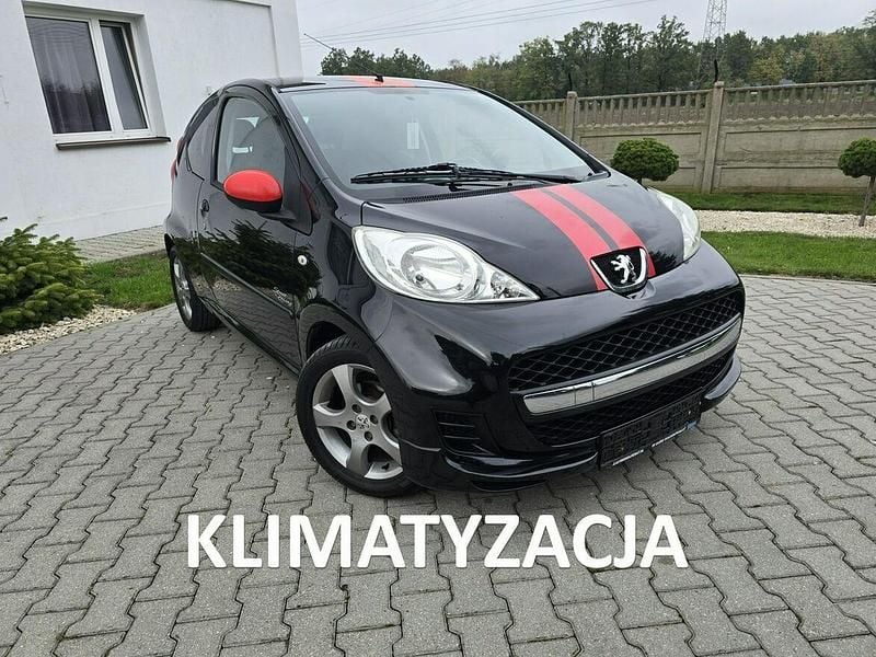 Czarny Używany 2009 Peugeot 107 Hatchback | 9900 zł - Obraz 1/4