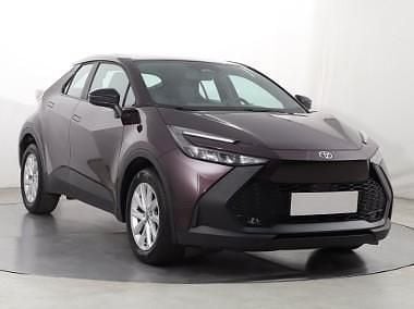 Czerwony Używany 2024 Toyota C-HR SUV | 115 999 zł (Dość drogi) - Obraz 1/4