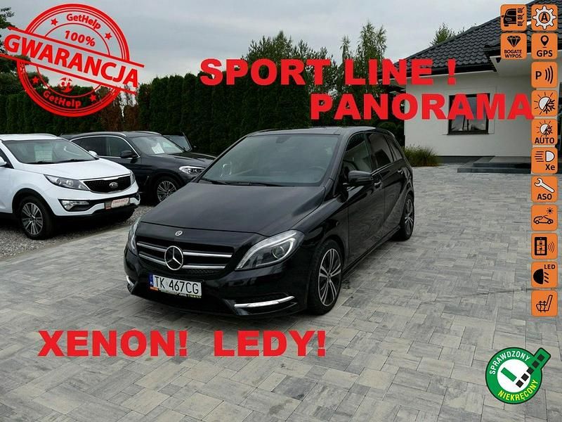 Czarny (metalik) Używany 2012 Mercedes B180 Minivan | 42 500 zł - Obraz 1/4