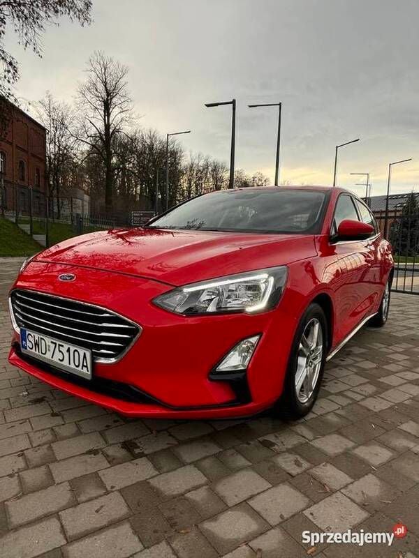 Używany Ford Focus 125 KM (91 kW) 2021 Czerwony Hatchback