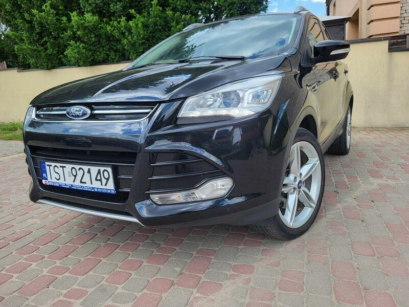 Czarny Używany 2014 Ford Kuga SUV | 55 900 zł (Uczciwa cena) - Obraz 1/4
