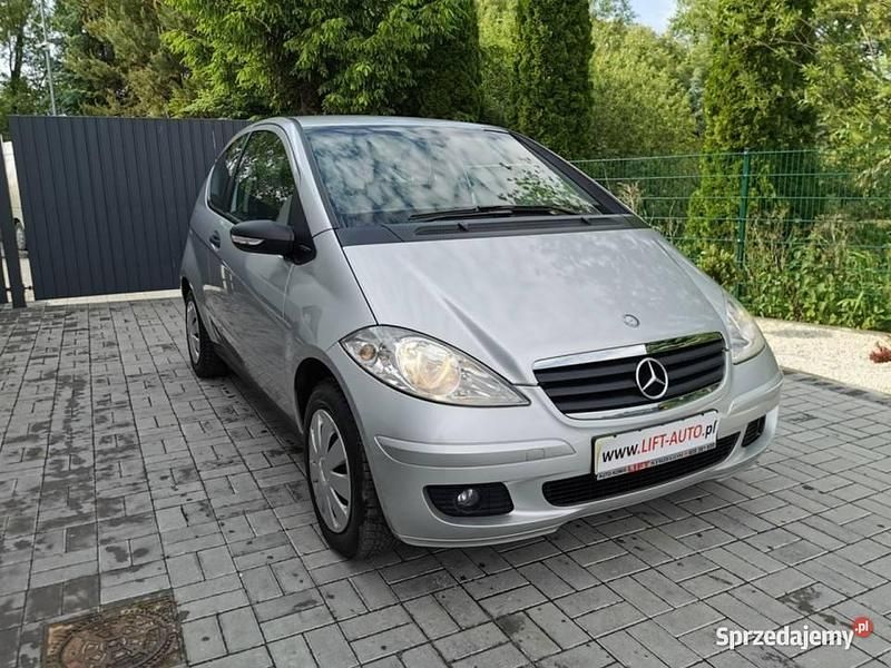 Używany Mercedes A170 116 KM (85 kW) 2006 Srebrny Hatchback