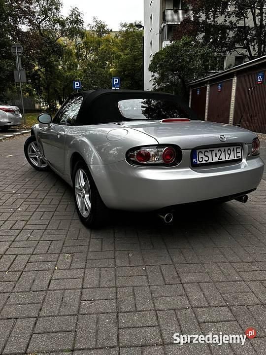 Srebrny Używany 2006 Mazda MX5 Inclusive Kabriolet | 23 000 zł - Obraz 1/4