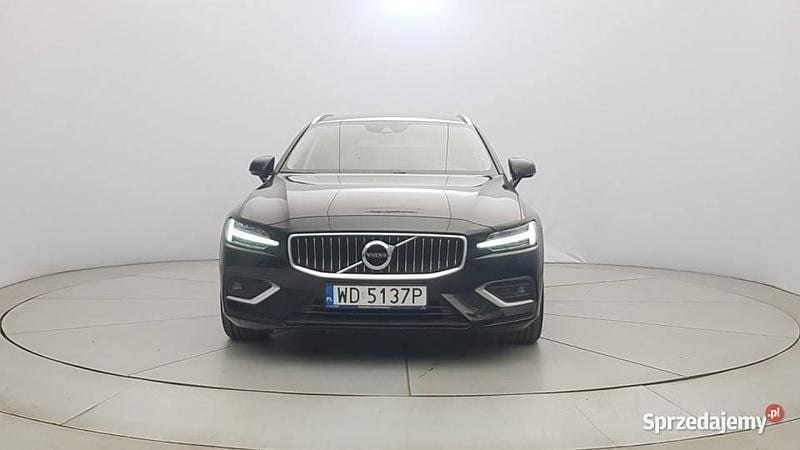 Czarny Używany 2021 Volvo V60 Inscription Kombi | 99 850 zł (Uczciwa cena) - Obraz 1/4